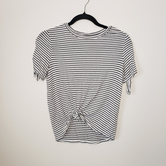 Lulus Tops - LULU'S Black & White Striped Top Size S